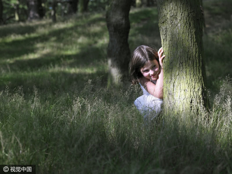 情感不成熟的父母过于以自我为中心,阻碍了孩