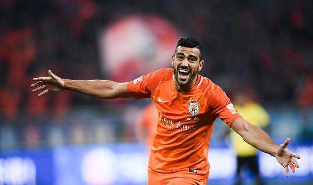 鲁能亚冠初始名单曝光:费莱尼未报名 佩莱换成