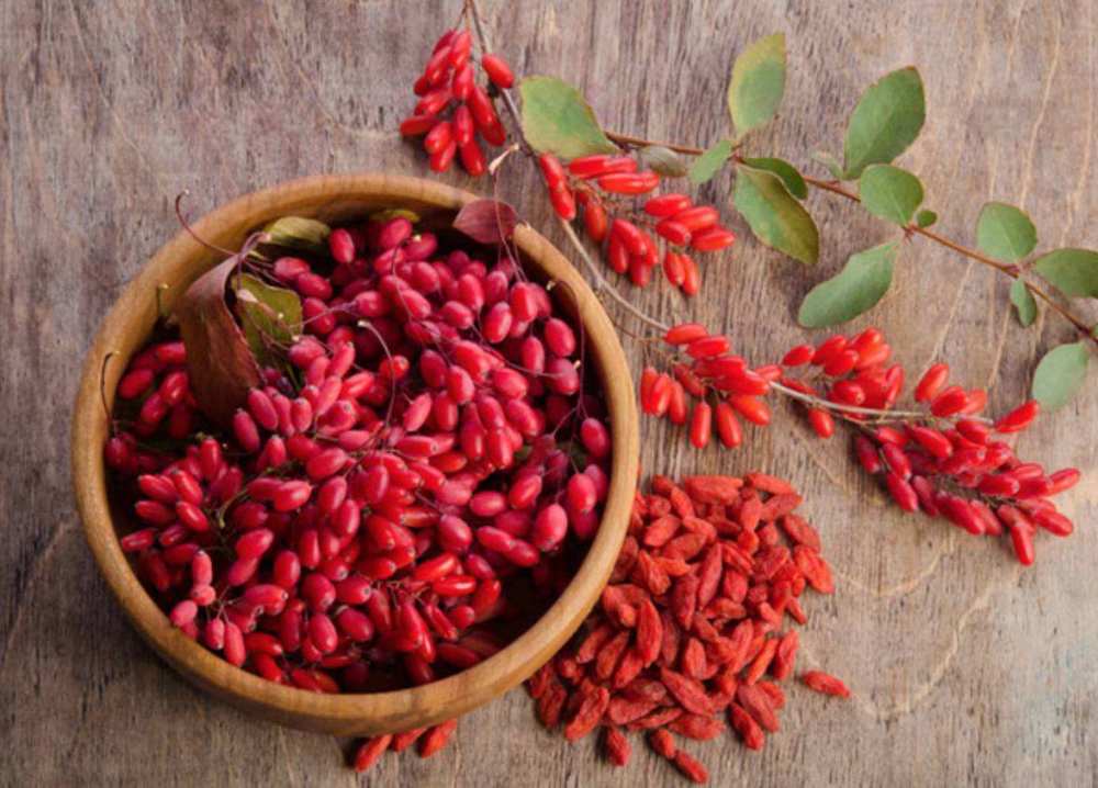 医生提醒:别拿枸杞泡水了，用这种方式吃，营养价值才最高