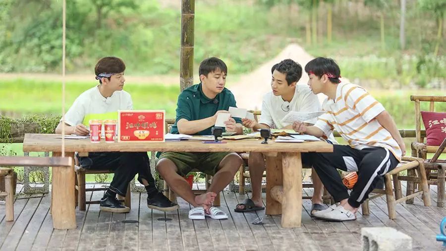 为什么现在大家面对流量艺人都这么小心翼翼的