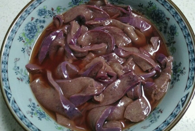640