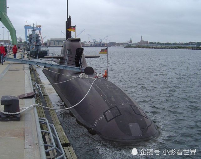 不愧为德军最先进的规攻击型潜艇,制造工艺堪称一流