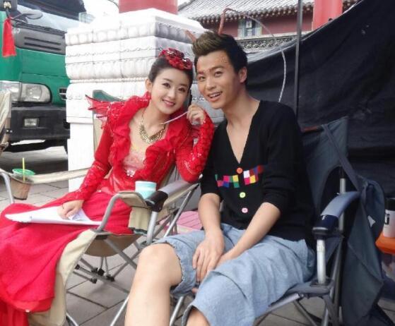 和赵丽颖第四次合作终于演男三，是《倾城时光》里的蠢萌搞笑担当