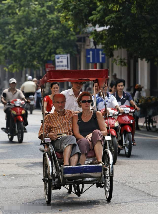 为什么越南现在让中国人很失望?网友:因为都经