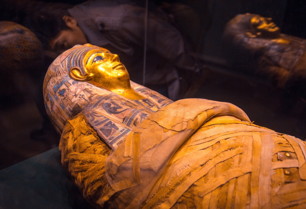 湖北省博物馆探秘古埃及文明:遗体防腐师、木