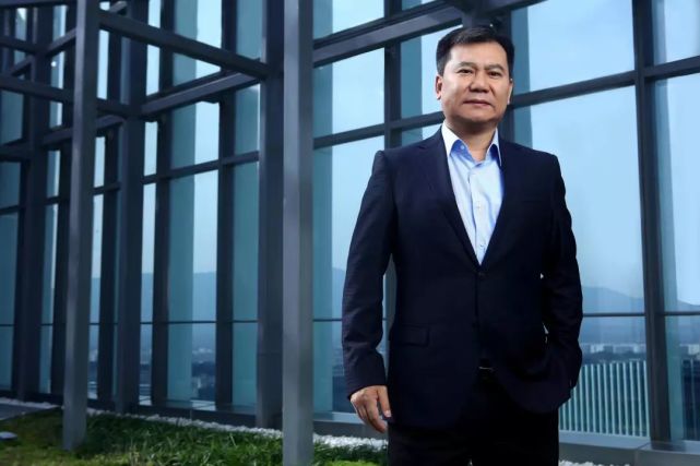 时代转折中的苏宁与中国零售业三十年变迁 | 深网