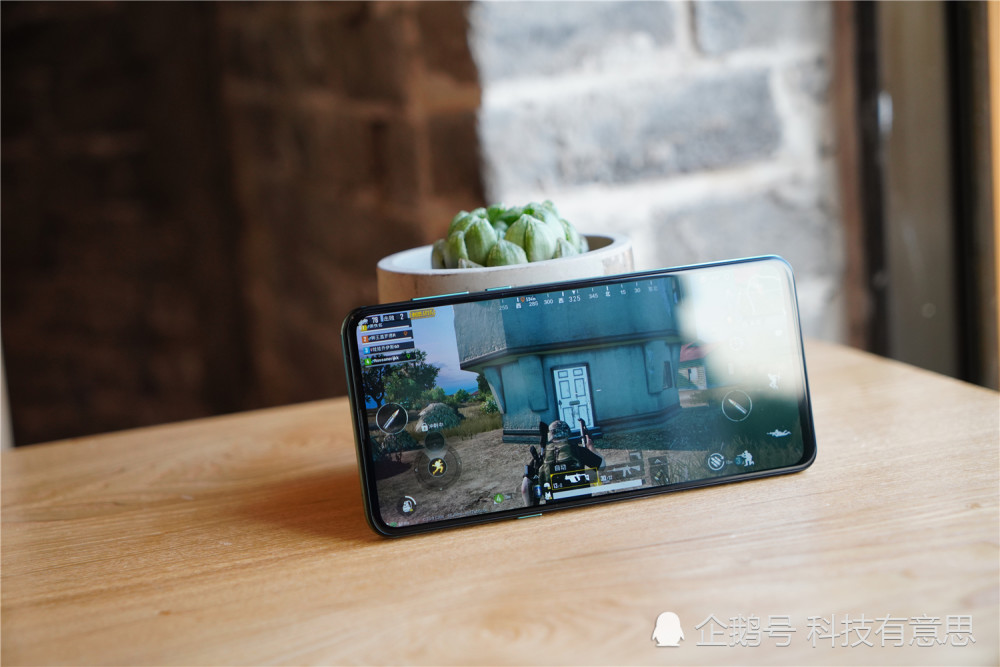 小米MIX3自用一周后体验:拍照确有改善 电池一