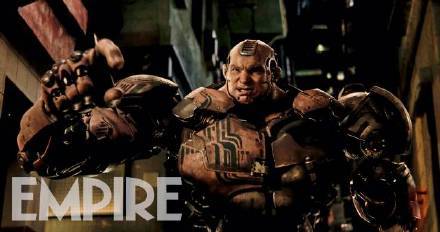 反派现身 《阿丽塔:战斗天使》公开新剧照