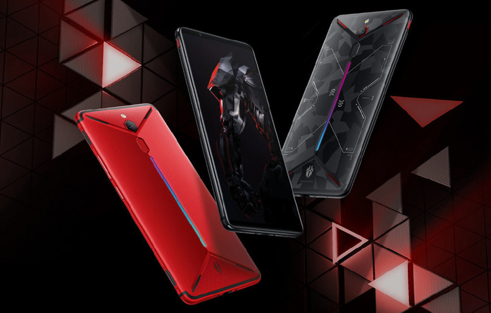 红魔MARS游戏手机发布 液冷+风冷+炫彩灯+边