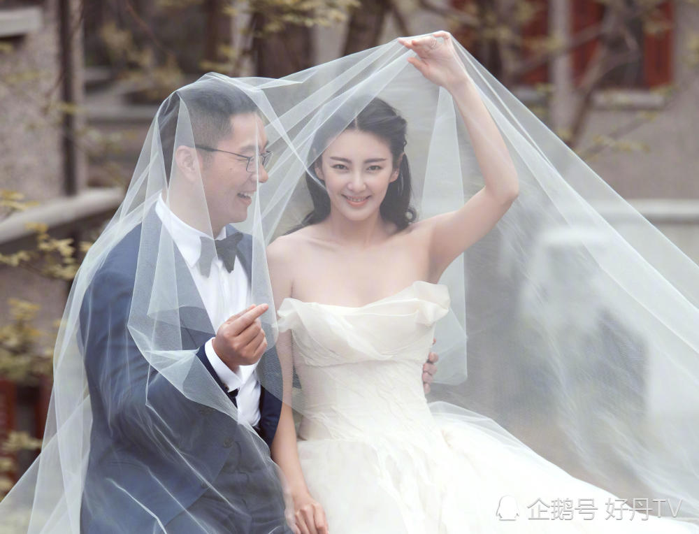 张雨绮深夜发文否定人设论，首曝与袁巴元复合原因