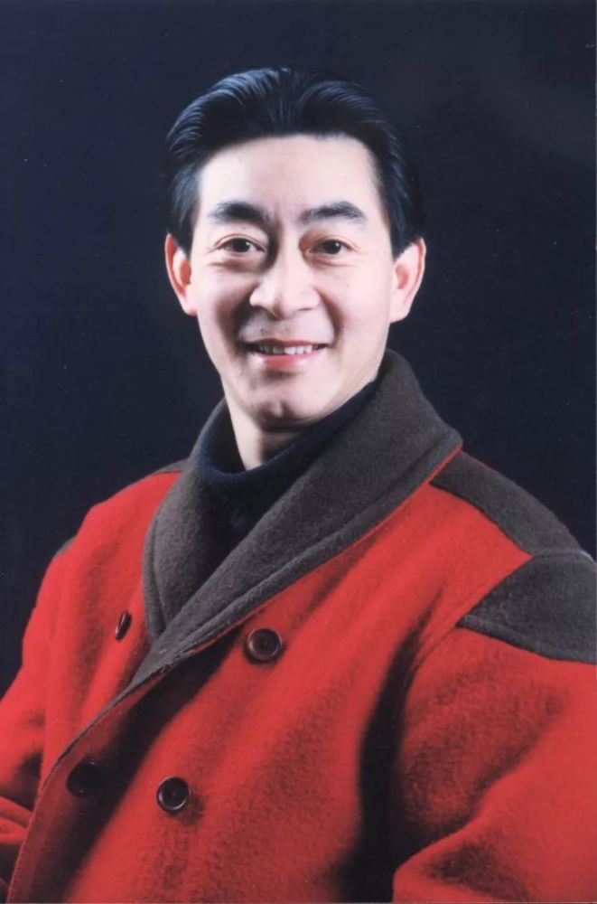 六小龄童举报网友“不要理会谣言”的评论，举报理由让人捧腹大笑