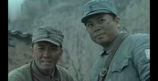 《亮剑》:独立团政委赵刚犯的最大错误,信任此人差点