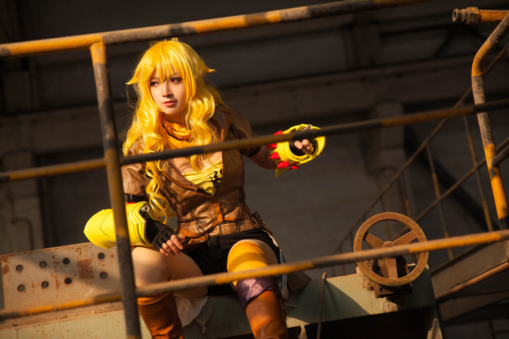 rwby 杨小龙 cosplay 火花御姐登场