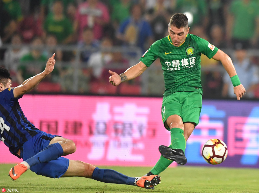 索里亚诺:未来去哪还未定 特维斯是外援的反面教材