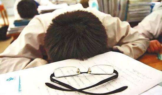 重庆整治在职中小学教师有偿补课 校外培训机