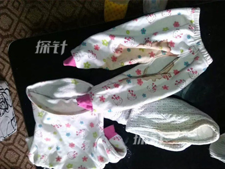 福建女?huà)胄郧职付従S持原判