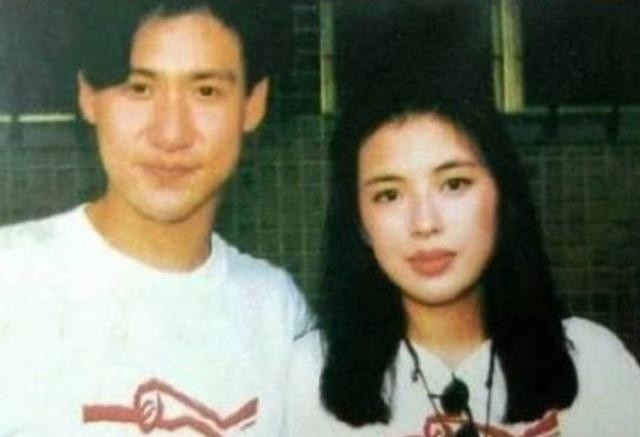 最后一页 说来张学友跟罗美薇之间的爱情,真的可以写成一本小说,1985