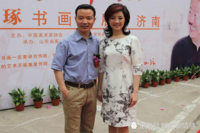 50岁许戈辉近况,曾被赵忠祥重点培养,丈夫为娶她与