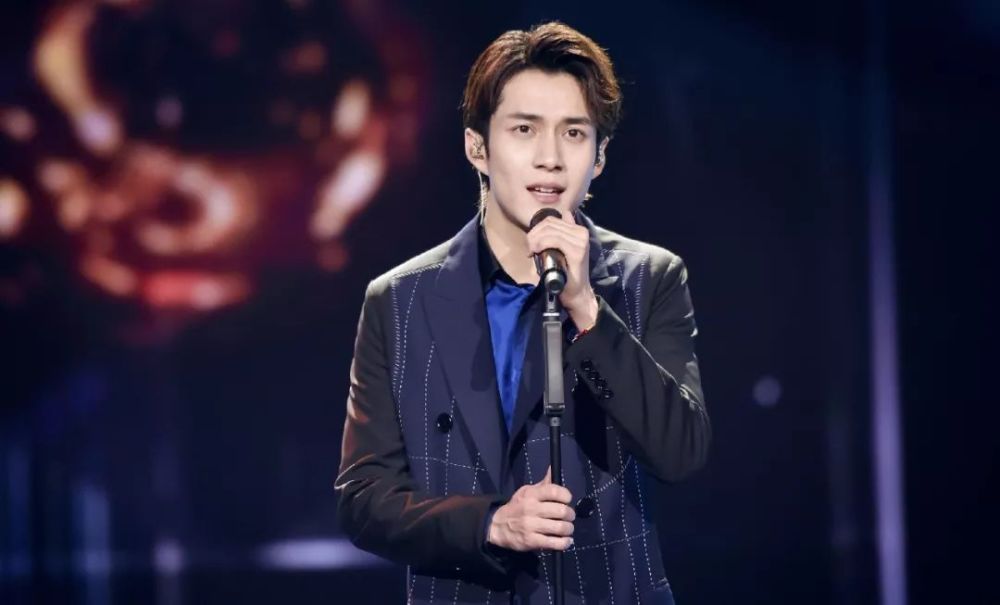 《蒙面唱将》猜出于文文韩东君没难度,那小老