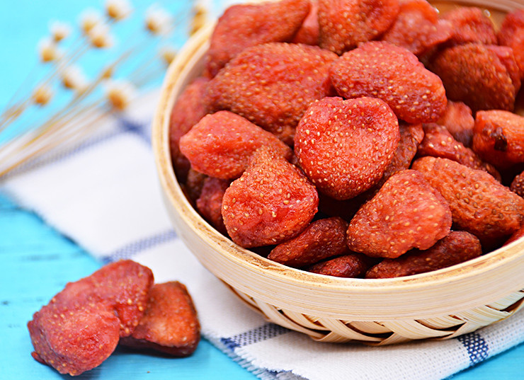 女生来例假时,吃这5种零食,不痛经不怕冷,身