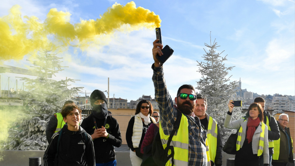 调查显示:黄背心运动让法国人不安感飙升