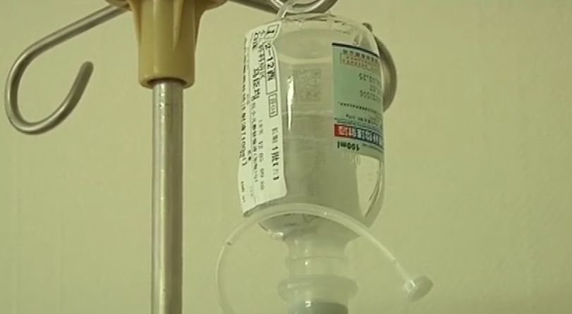 1岁男童食道被腐蚀,家长1个错误,问题更严重了