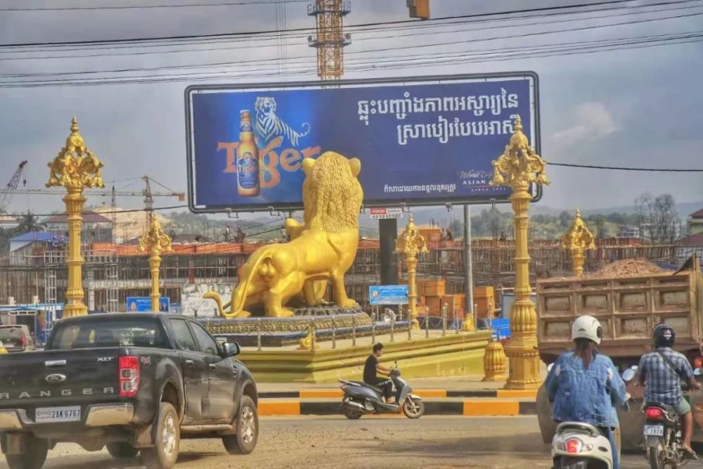 被中国人玩坏了的西哈努克港:沙县小吃遍布,赌