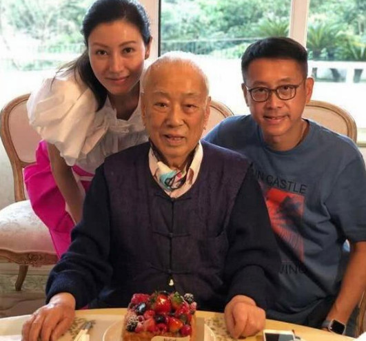 李嘉欣公公许世勋去世，是香港十大富豪之一，400亿遗产引热议