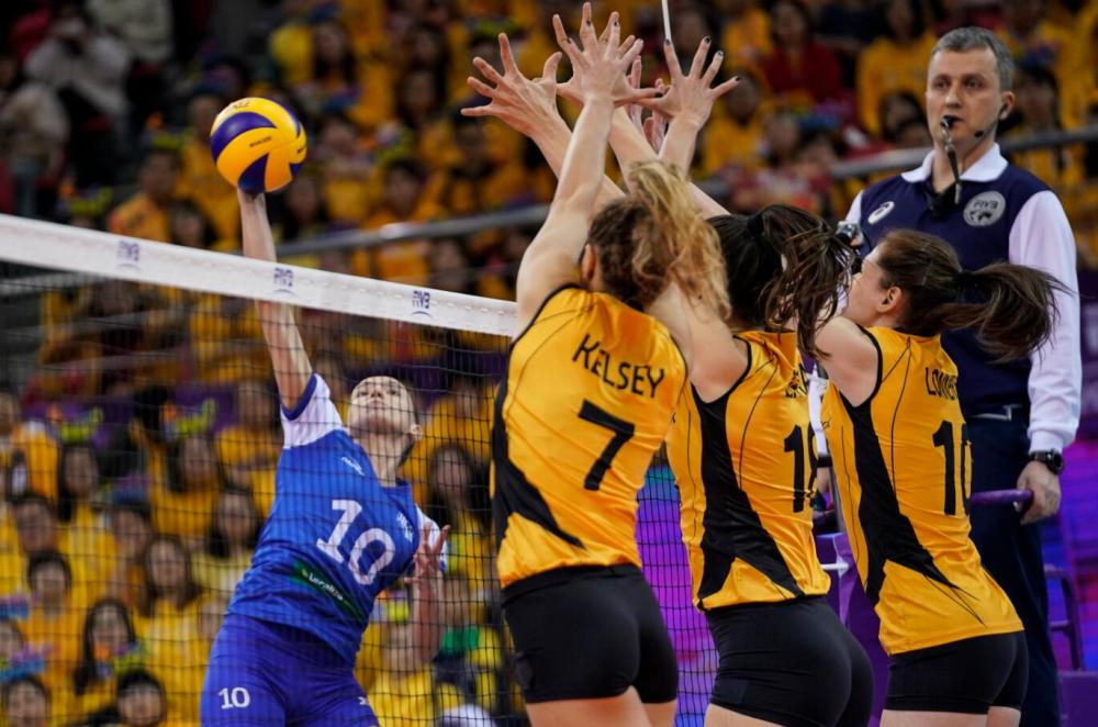 瓦基弗三连胜获小组头名 女排世俱杯半决赛战