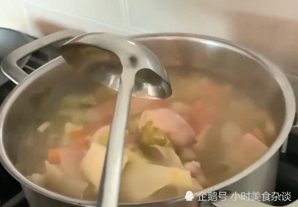 欧阳娜娜虽然有钱,但不会吃这些早餐,难怪她只