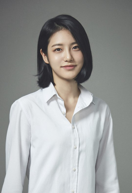 申艺恩确定出演tvN《会读心术的那小子》，与朴珍荣的浪漫喜剧