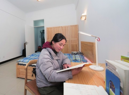 长沙幸福公寓迎来首批主人 96名青年教师拎包