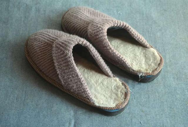 冬天还没过完,棉拖鞋湿臭又脏?喷洒点便宜货