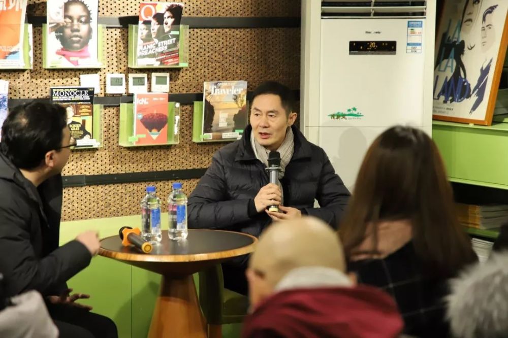 想真正理解《冥王星时刻》,你还需要看这些