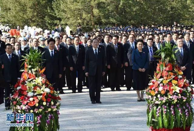 大庆 大美新疆迎来60周年大庆 中央代表团送了