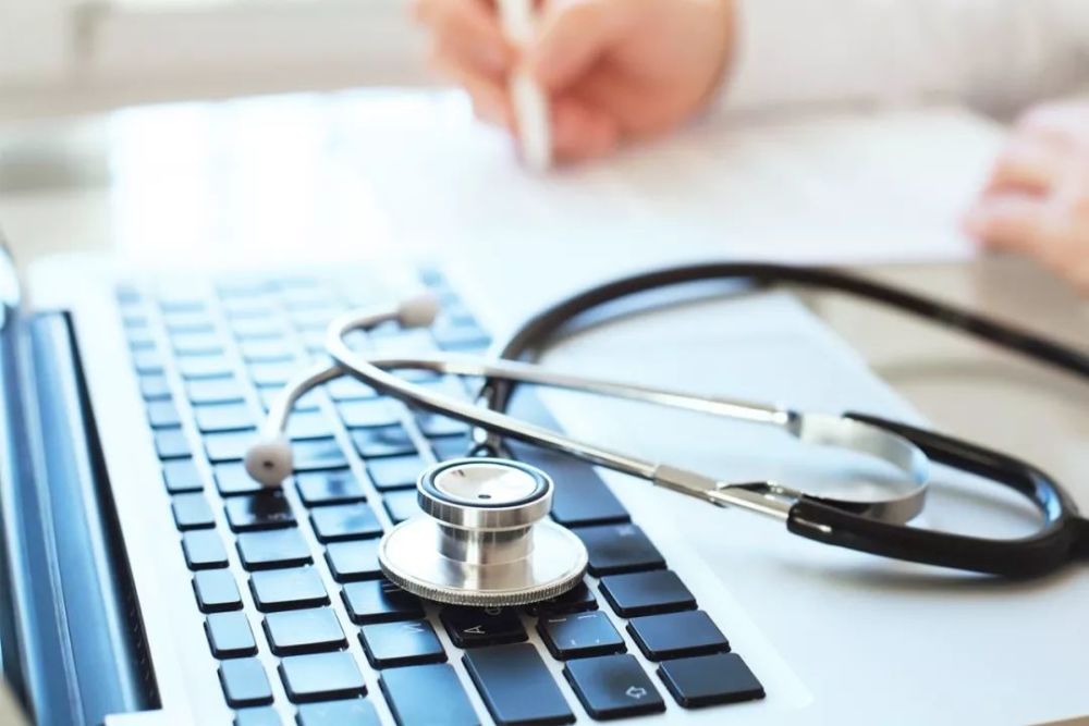 2019年高校毕业生平均月薪期望8431元