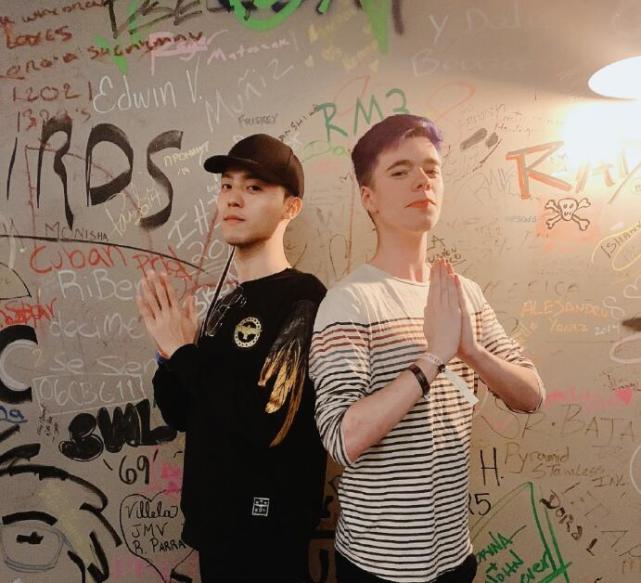 能吹一年!蓝发杀马特小哥全明星连斩冠军中