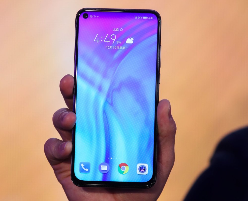 挖孔屏能提升屏占比和要成为主流?这真的不是在开玩笑