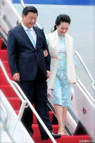 <em>有一种</em>恩爱 叫做我的<em>领带</em>是<em>你裙子</em>颜色_订阅_