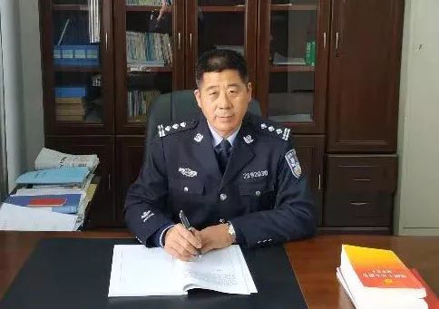 孟宪良:脱军装换警服为民情怀不改