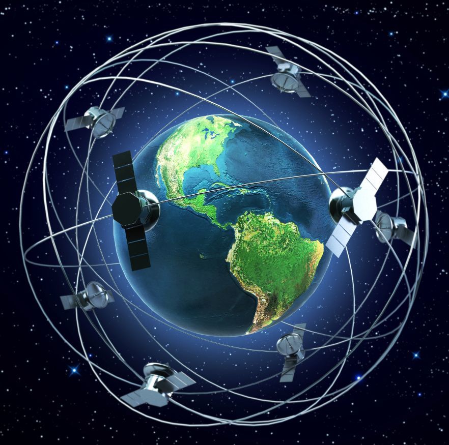 杨芳:卫星发射成功，就像孩子出远门儿了