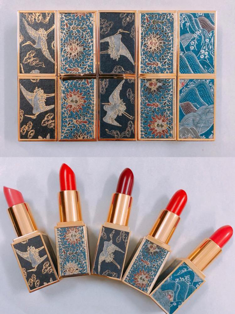 光明时评:故宫口红宫斗刷屏,凸显了文创饥渴