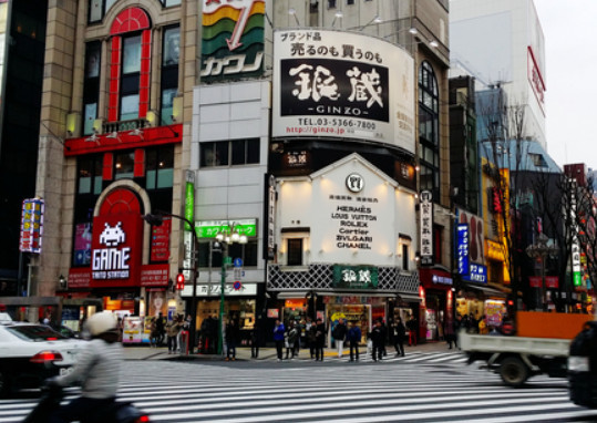 日本征收游客的离境税,网友疑惑:怎么自己国