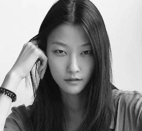 别再割眼皮了！单眼皮要比双眼皮好看100倍！