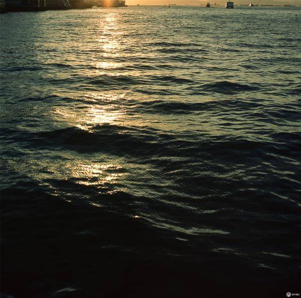 富士 GF670,便携好用的中画幅胶片相机