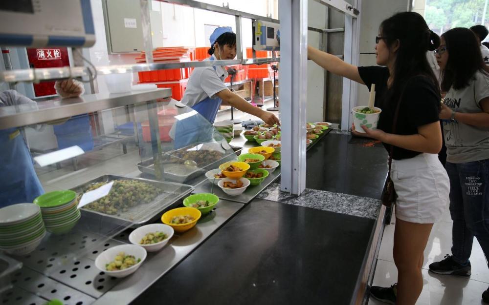 老总饭堂_工厂饭堂图片(3)
