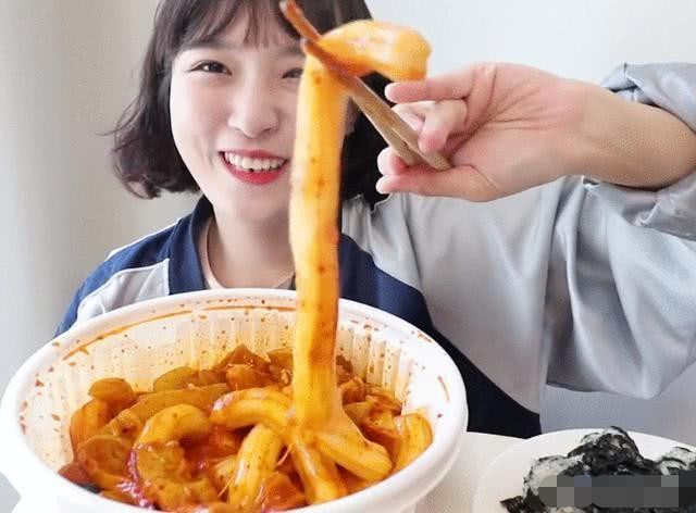 这种东北常见食物,火遍整个韩国吃播界?南方