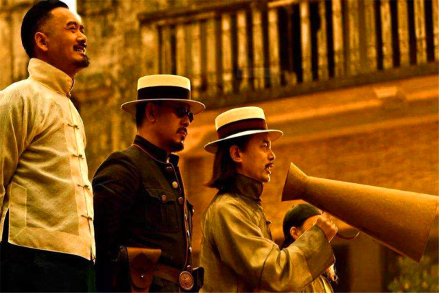 枪弹上膛猜成语是什么_看图猜成语(3)