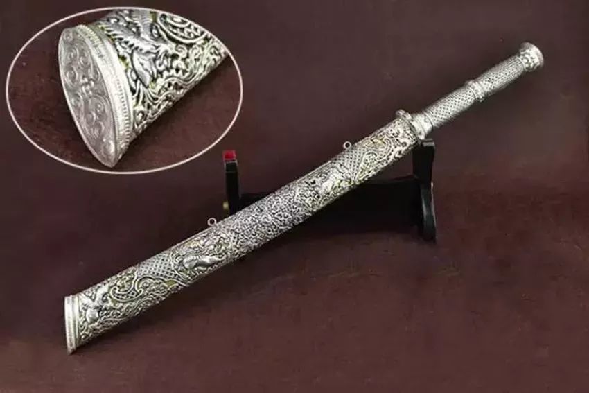 百年传承的藏地瑰宝藏刀