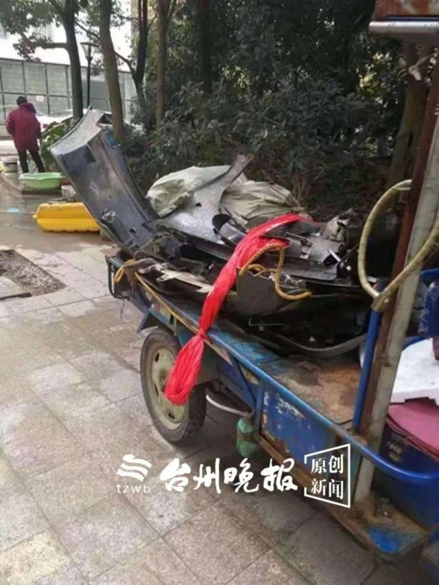 男子30万买私家车停隔壁小区3年 结果被当废品卖了